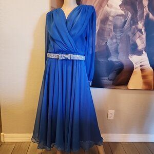 Vintage Ursula 1970s Chiffon Pleated Womens 12 Dress Gown Blue Sparkle Belt